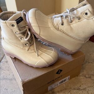 Sperry Little Kid's Saltwater Metallic Sparkle Ivory Outsole Duck Boots